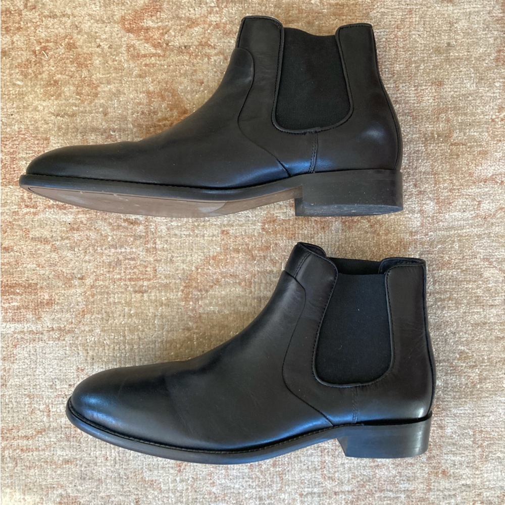 Johnston & Murphy Black Chelsea Boot 9 1/2